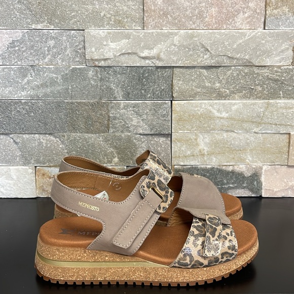 Mephisto Jade Platforms Women's Sandals - Picture 10 of 15